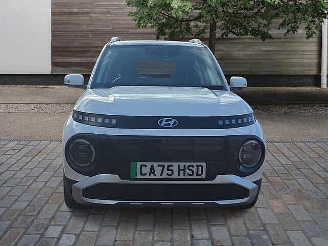 Hyundai INSTER Long Range 49kWh 02 5dr Automatic White