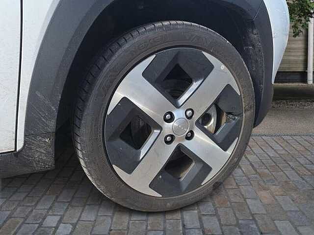 Hyundai INSTER Long Range 49kWh 02 5dr Automatic White