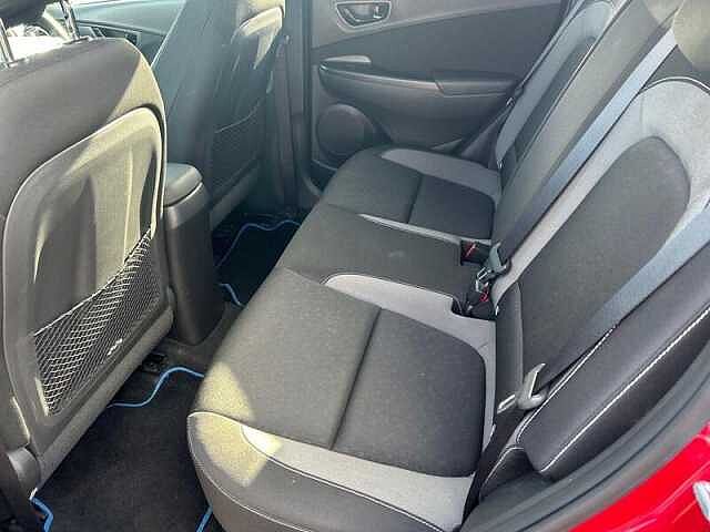 Hyundai KONA 1.6h-GDi Hybrid Premium 5dr Automatic Red