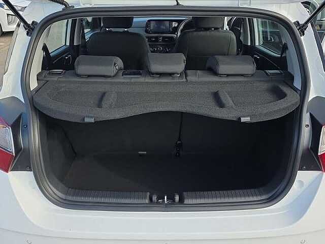 Hyundai I10 1.0 Advance 5dr Atlas White