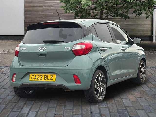 Hyundai I10 1.0 Premium 5dr Automatic Green
