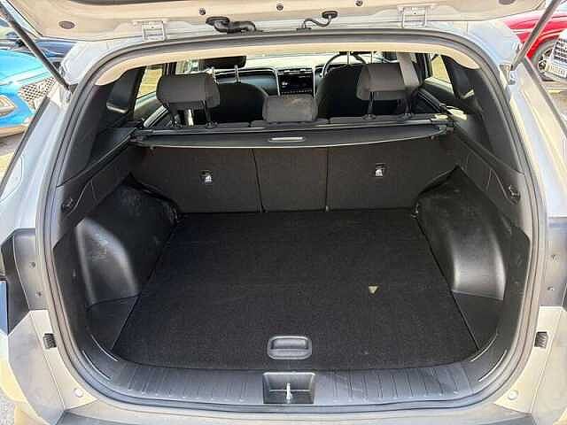 Hyundai TUCSON 1.6T-GDi Se Connect 5dr