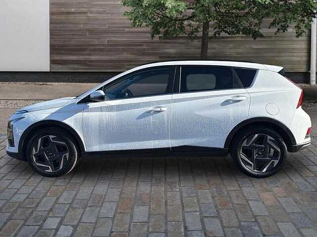 Hyundai BAYON 1.0 T-GDi Ultimate SUV 5dr Petrol DCT Euro 6 (s/s) (100 ps) White
