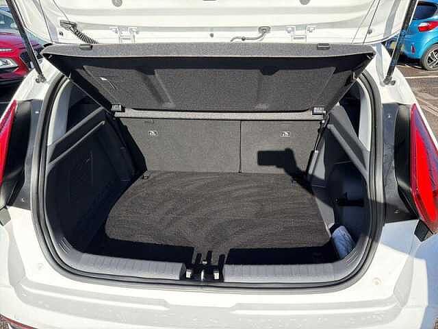 Hyundai BAYON 1.0 T-GDi Ultimate SUV 5dr Petrol DCT Euro 6 (s/s) (100 ps) White