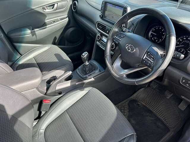 Hyundai KONA 1.0 T-GDi Blue Drive Premium SE SUV 5dr Petrol Manual Euro 6 (s/s) (120 ps)