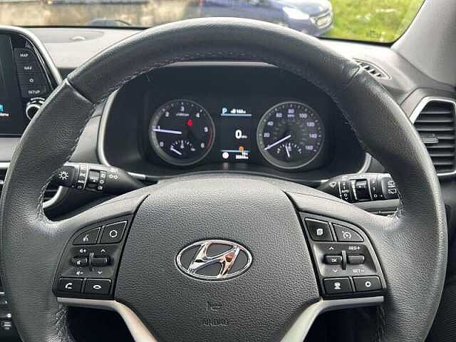 Hyundai TUCSON 1.6 CRDi MHEV Premium SE SUV 5dr Diesel Hybrid DCT Euro 6 (s/s) (136 ps)