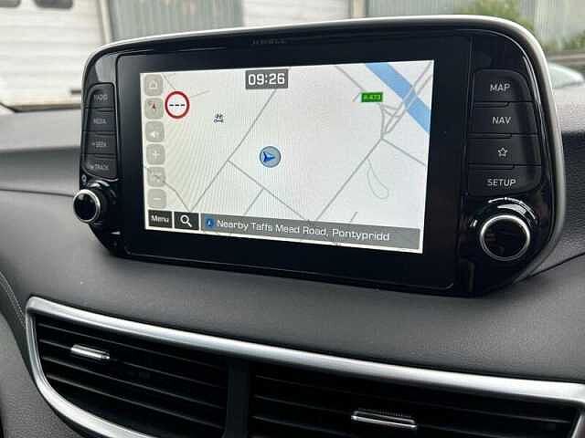Hyundai TUCSON 1.6 CRDi MHEV Premium SE SUV 5dr Diesel Hybrid DCT Euro 6 (s/s) (136 ps)