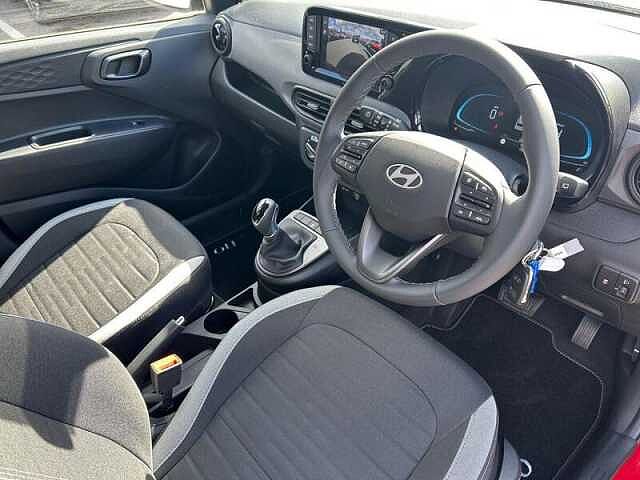 Hyundai i10 1.0 Advance Hatchback 5dr Petrol Auto Euro 6 (s/s) (63 ps)