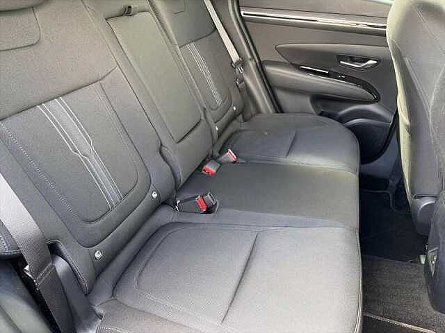 Hyundai TUCSON 1.6T-GDi Hybrid 230 SE Connect 5dr Automatic