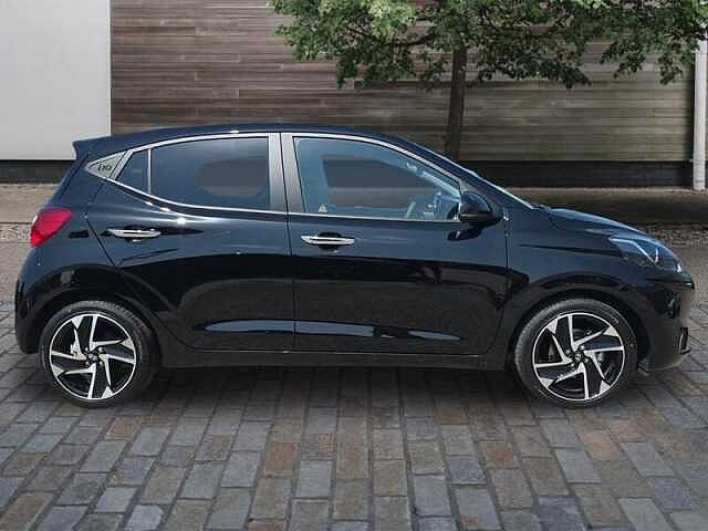 Hyundai I10 1.2 Premium 5dr Automatic Black