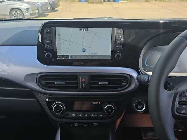 Hyundai i10 1.2 Premium 5dr Automatic