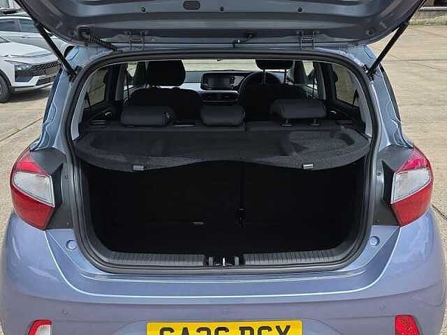 Hyundai i10 1.2 Premium 5dr Automatic
