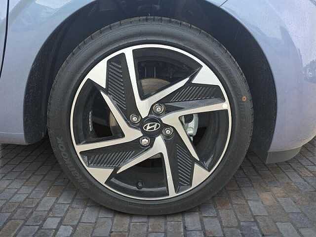 Hyundai i10 1.2 Premium 5dr Automatic
