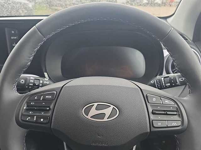 Hyundai i10 1.2 Premium 5dr Automatic
