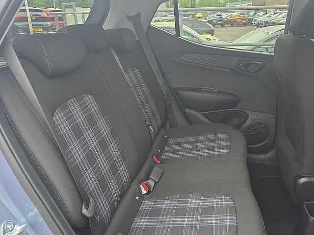 Hyundai i10 1.2 Premium 5dr Automatic