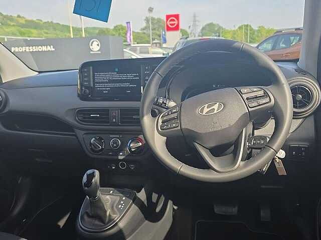 Hyundai i10 1.0 Advance Plus Pack 5dr Automatic
