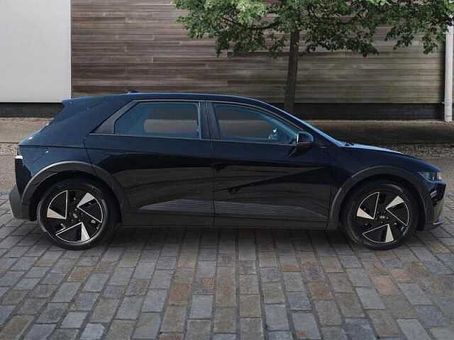 Hyundai IONIQ 5 84kWh Premium 5dr Automatic Black