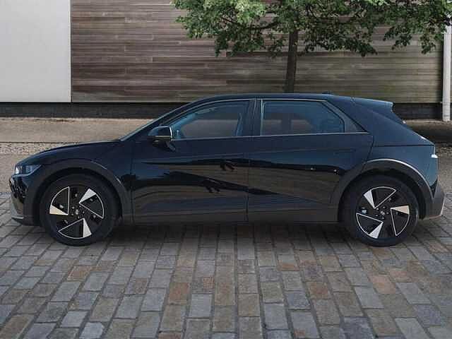 Hyundai IONIQ 5 84kWh Premium 5dr Automatic Black