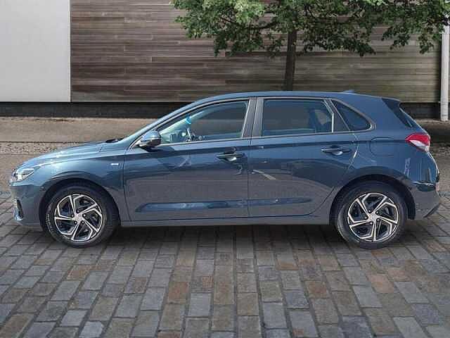 Hyundai I30 1.0T-GDi Mild Hybrid SE Connect 5dr Blue
