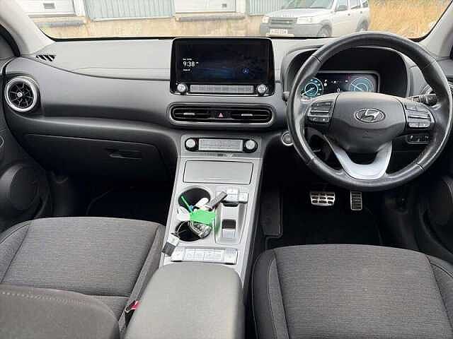 Hyundai KONA 64kWh Premium 5dr Automatic