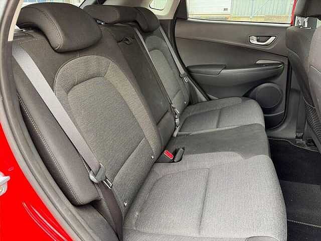 Hyundai KONA 64kWh Premium 5dr Automatic