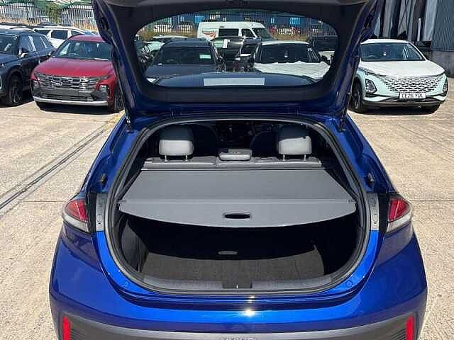 Hyundai IONIQ 1.6 h-GDi Premium SE Hatchback 5dr Petrol Hybrid DCT Euro 6 (s/s) (141 ps)
