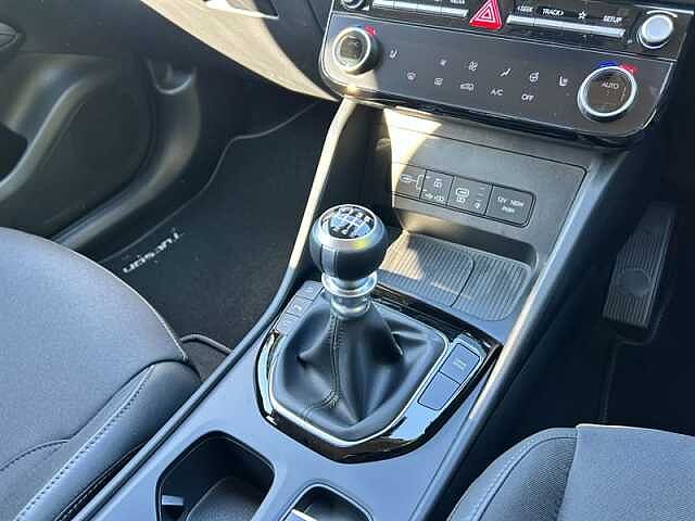 Hyundai TUCSON 1.6 T-GDi Premium SUV 5dr Petrol Manual Euro 6 (s/s) (160 ps)