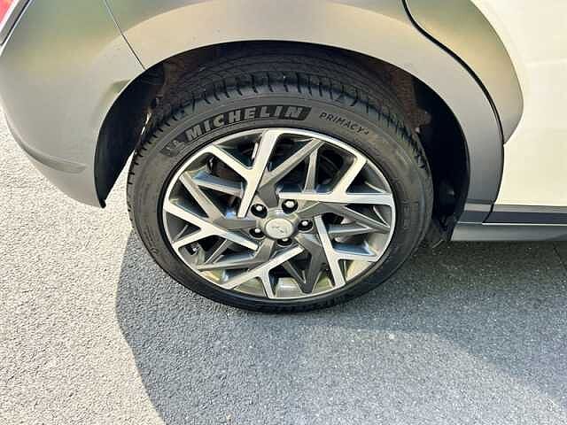 Hyundai KONA 1.6 h-GDi Premium SUV 5dr Petrol Hybrid DCT Euro 6 (s/s) (141 ps)