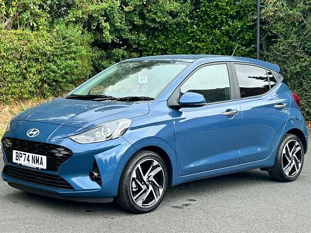 Hyundai i10 1.2 Premium Hatchback 5dr Petrol Auto Euro 6 (s/s) (79 ps)