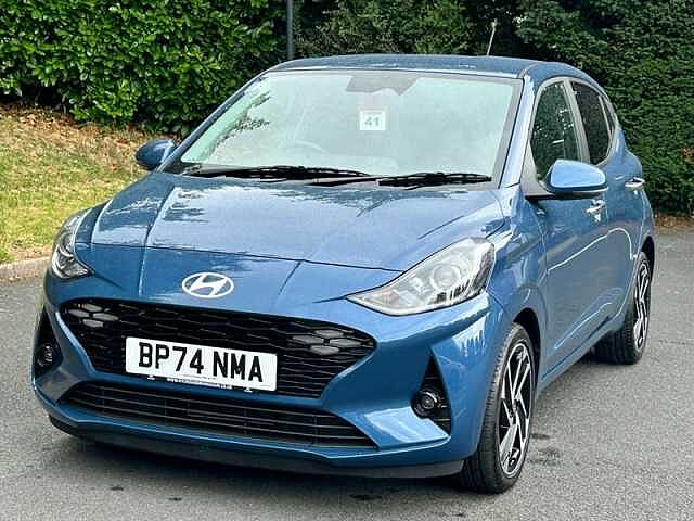 Hyundai i10 1.2 Premium Hatchback 5dr Petrol Auto Euro 6 (s/s) (79 ps)