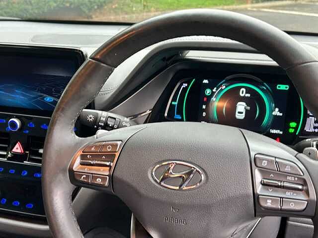 Hyundai IONIQ 1.6 h-GD GPFi 8.9kWh Premium SE Hatchback 5dr Petrol Plug-in Hybrid DCT Euro 6 ( Grey