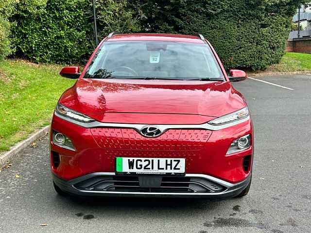 Hyundai KONA 64kWh Premium SE SUV 5dr Electric Auto (7kW Charger) (204 ps) Red