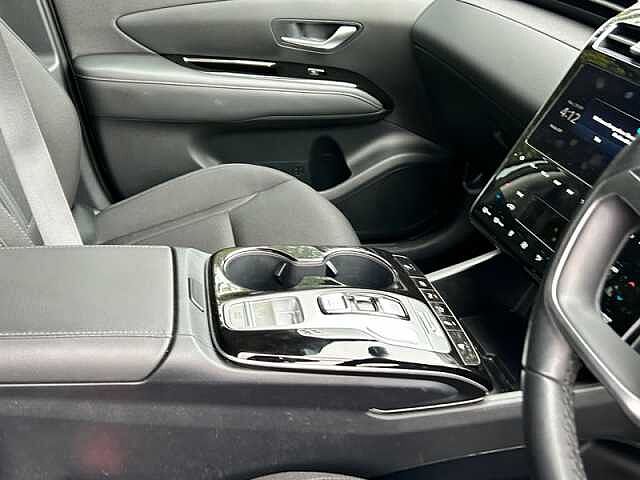 Hyundai TUCSON 1.6 h T-GDi Premium SUV 5dr Petrol Hybrid Auto Euro 6 (s/s) (230 ps) Silver