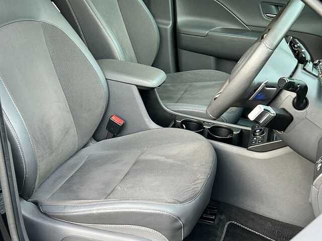 Hyundai KONA 65.4kWh Ultimate SUV 5dr Electric Auto (218 ps) Black