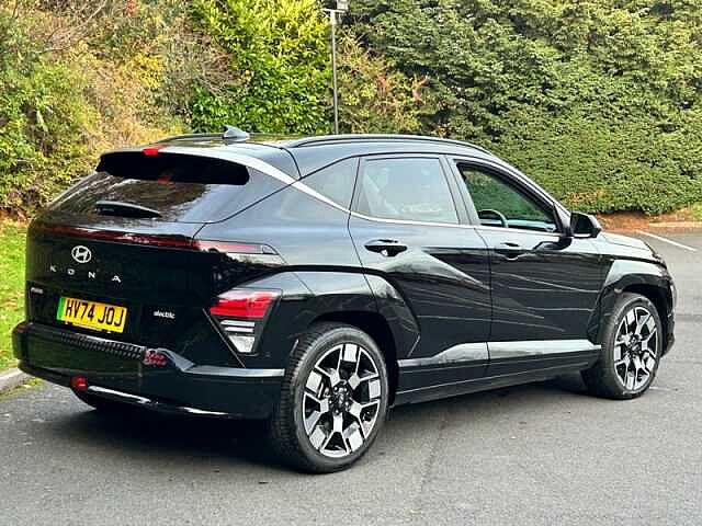 Hyundai KONA 65.4kWh Ultimate SUV 5dr Electric Auto (218 ps) Black