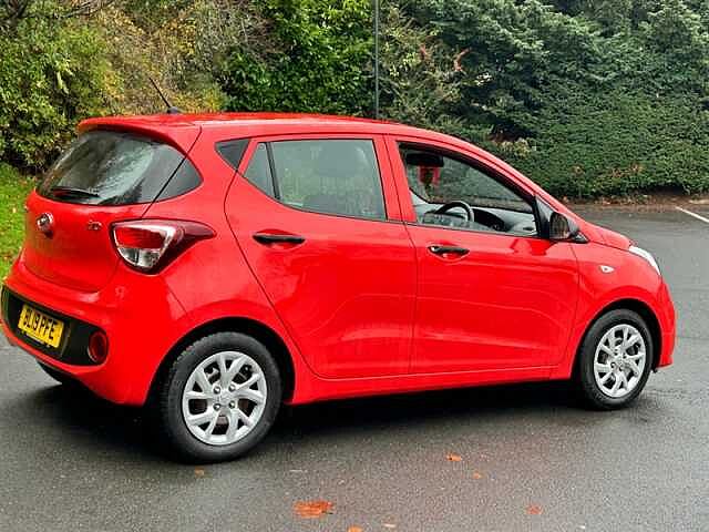 Hyundai i10 1.0 S Hatchback 5dr Petrol Manual Euro 6 (67 ps)
