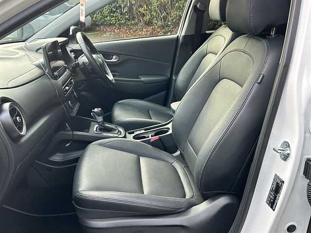 Hyundai KONA 1.6 h-GDi Ultimate SUV 5dr Petrol Hybrid DCT Euro 6 (s/s) (141 ps) White