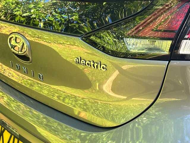 Hyundai IONIQ 38.3kWh Premium Hatchback 5dr Electric Auto (136 ps) Grey