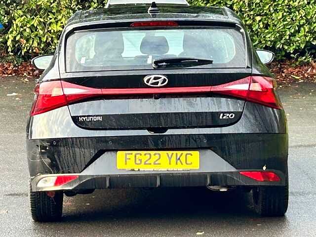 Hyundai I20 1.0 T-GDi MHEV SE Connect Hatchback 5dr Petrol Hybrid Manual Euro 6 (s/s) (100 p Black