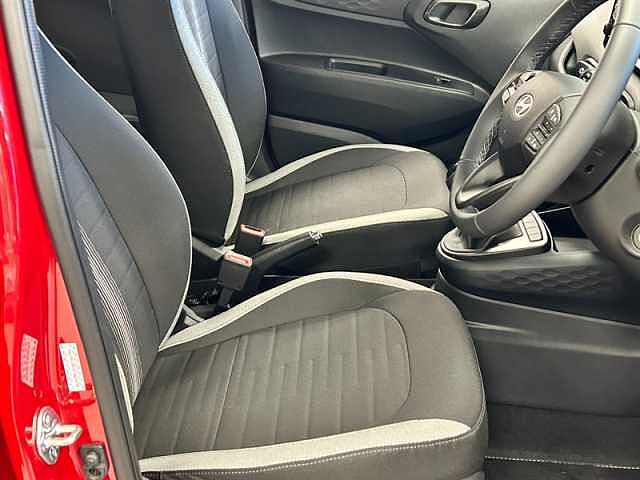 Hyundai i10 1.0 Advance Hatchback 5dr Petrol Auto Euro 6 (s/s) (63 ps)