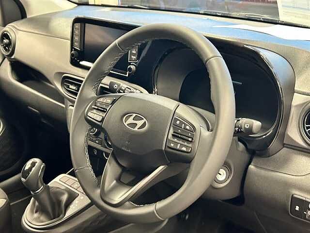 Hyundai i10 1.0 Advance Hatchback 5dr Petrol Auto Euro 6 (s/s) (63 ps)