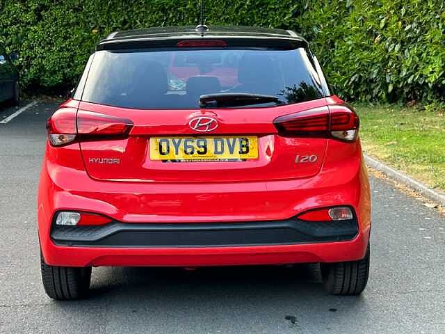Hyundai I20 1.2 Play Hatchback 5dr Petrol Manual Euro 6 (s/s) (84 ps) Red