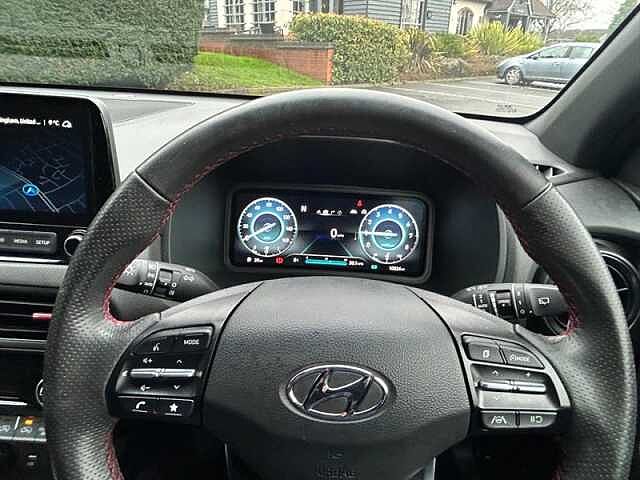 Hyundai KONA 1.0 T-GDi MHEV N Line SUV 5dr Petrol Hybrid Manual Euro 6 (s/s) (120 ps) Black