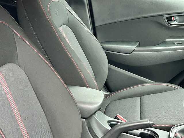 Hyundai KONA 1.0 T-GDi MHEV N Line SUV 5dr Petrol Hybrid Manual Euro 6 (s/s) (120 ps) Black