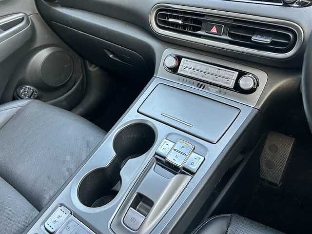 Hyundai KONA 64kWh Ultimate SUV 5dr Electric Auto (10.5kW Charger) (204 ps) Blue