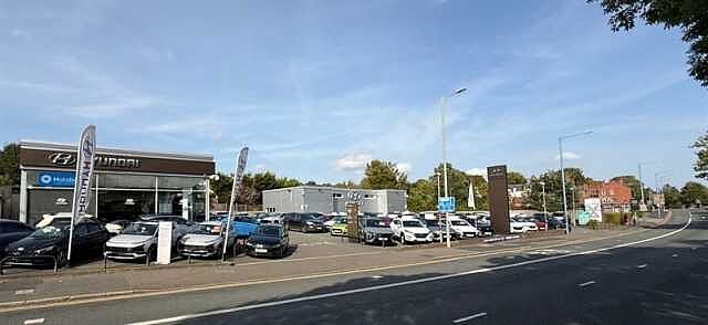 Hyundai KONA 64kWh Ultimate SUV 5dr Electric Auto (10.5kW Charger) (204 ps) Blue