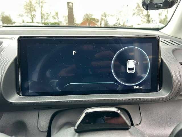 Hyundai INSTER Long Range 49kWh 02 SUV 5dr Electric Auto (115 ps)