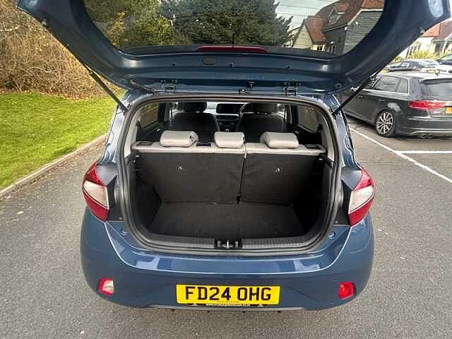 Hyundai I10 1.0 Premium Hatchback 5dr Petrol Auto Euro 6 (s/s) (63 ps) Blue