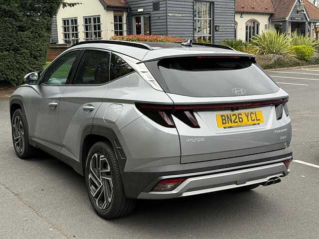 Hyundai TUCSON 1.6 T-GDi 13.8kWh Ultimate SUV 5dr Petrol Plug-in Hybrid Auto Euro 6 (s/s) (253 Silver