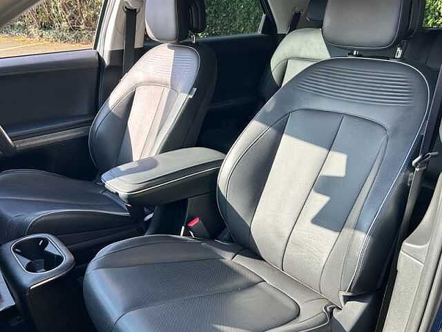 Hyundai IONIQ 5 73kWh Ultimate Hatchback 5dr Electric Auto (217 ps)